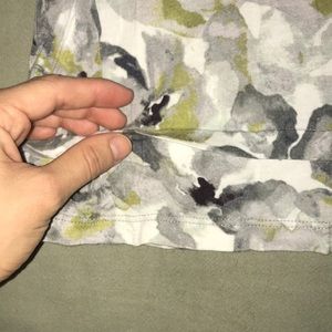 Simply Vera, Vera Wang- Floral Blouse